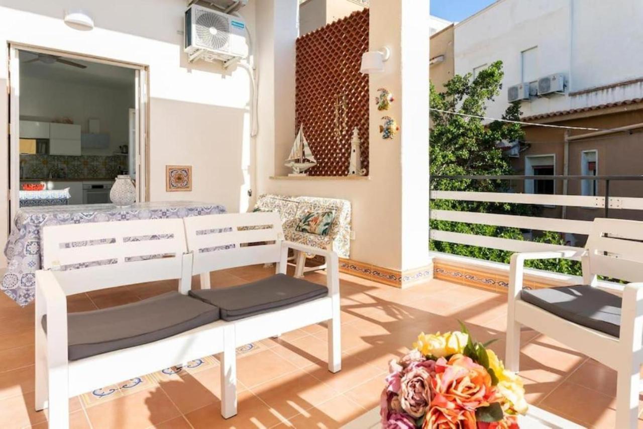 Casa Mare Me' Lägenhet Mondello Exteriör bild
